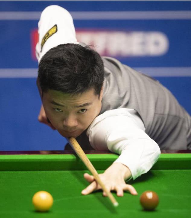 赛事中保持 赛事中保持